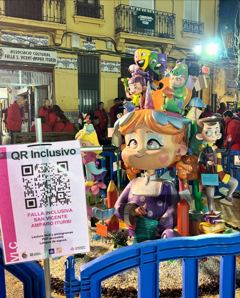 divendres 14 de marcplanta de la nostra falla infantil  supernova  de l artista ruben canet.a la  2   maximo ancho 2400 maxima altura 1800 