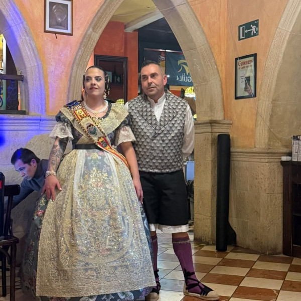 fallers d honor   el dissabte passat vam tindre el sopar per a homenatjar els nostres fallers d  2 